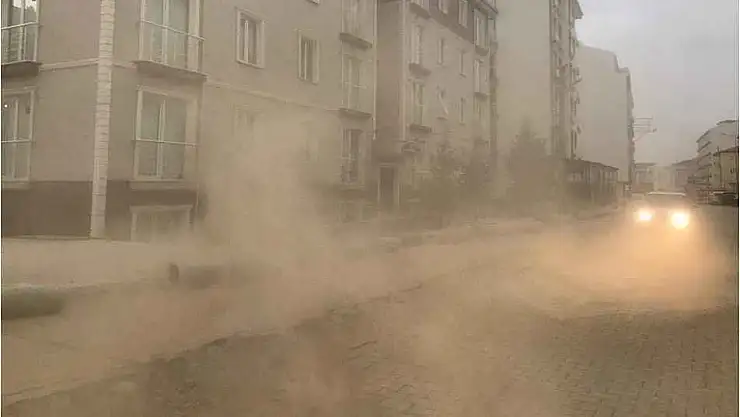 2 Mart 2024 Meteoroloji Kuvvetli Rüzgar ve Toz Taşınımı Uyarısı