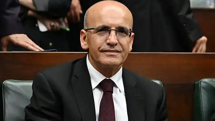 2024 yılında bütçeye tam uyarsak  2,7 trilyon lira açık vereceğiz