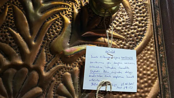 3 yıl sonra eve gittiği üvey annesinin kemiklerini buldu!