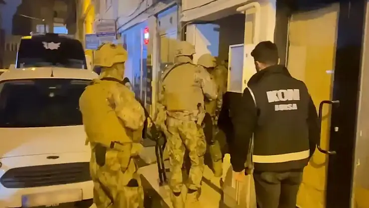 6 ilde 8 ayrı Organize Suç Örgütüne operasyon, 74 şüpheli yakalandı