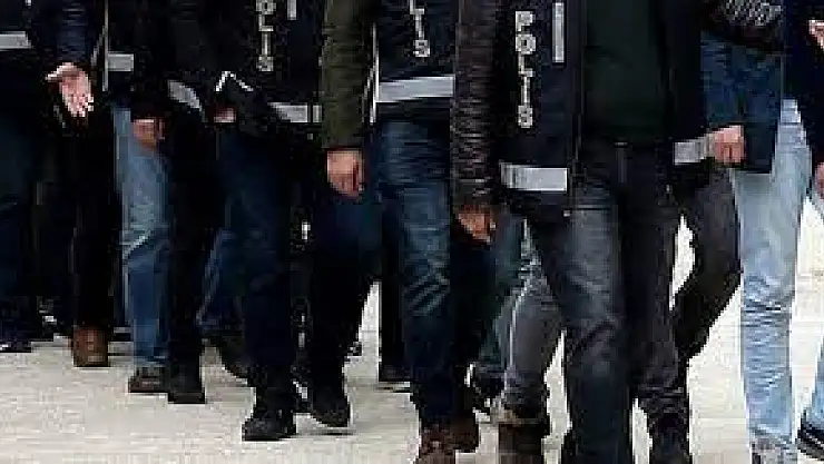 8 ilde DEAŞ'ın mail alanına darbe