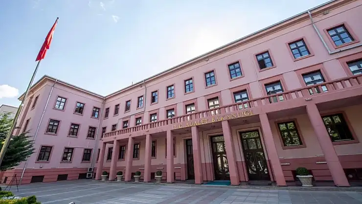 Adalet Bakanlığı'na 20 bin yeni personel alımı yapılacak