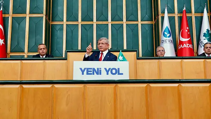 Ahmet Davutoğlu'ndan Şarm El-Şeyh tepkisi: Trump'a Knesset Çıkışı