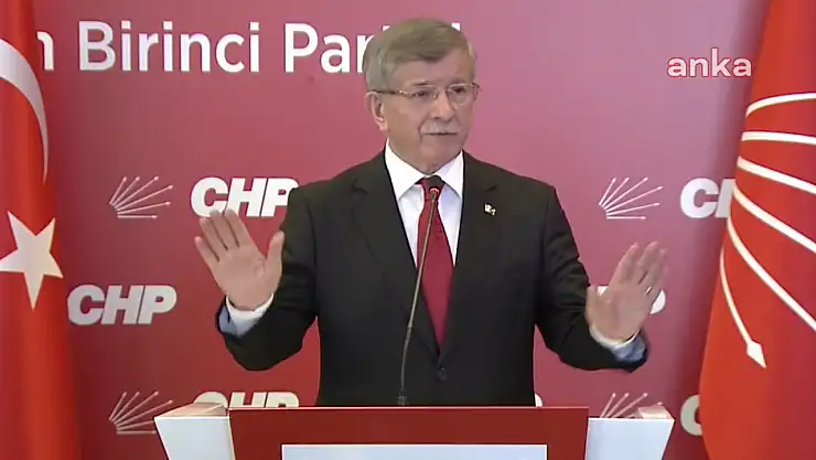 Ahmet Davutoğlu: 'Trump'ın Erdoğan'ı övmesinin sebepleri var'