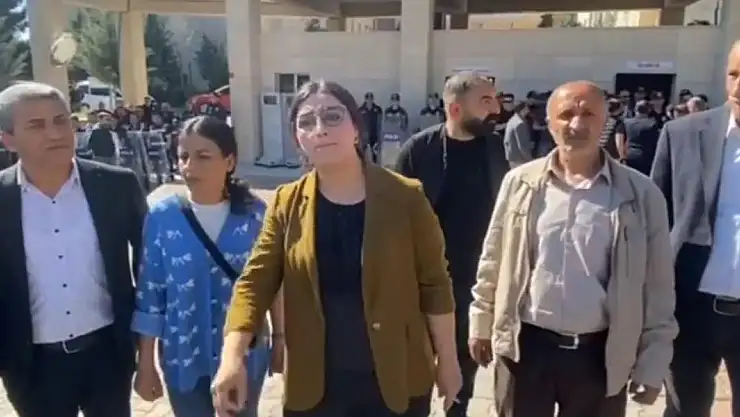 AK Parti Siirt'te DEM Parti'nin Kazandığı 2 İlçede Memnu Hak Başvurusunda Bulundu