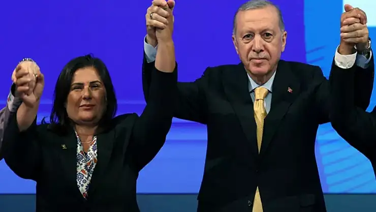 AK Parti'ye geçen Özlem Çerçioğlu, belediye çalışanlarına ara zam yaptı