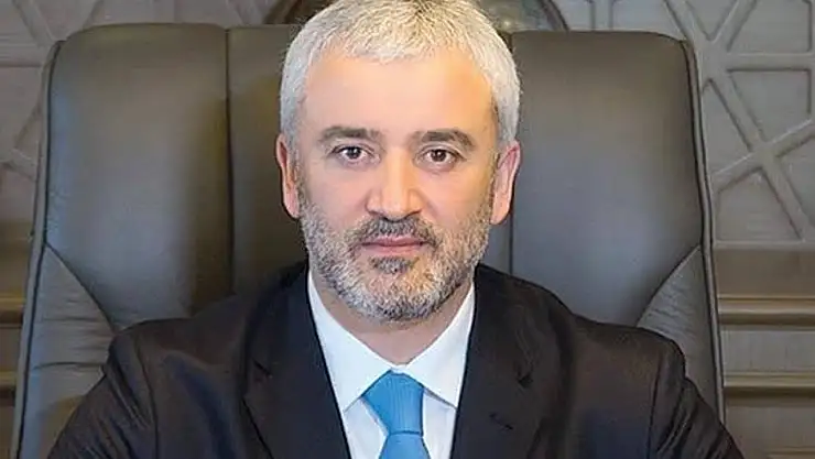 AK Partili başkan İYİ Partiden aday oldu