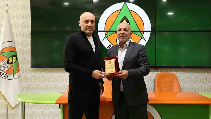 Alanyaspor'da Sami Uğurlu dönemi sona erdi