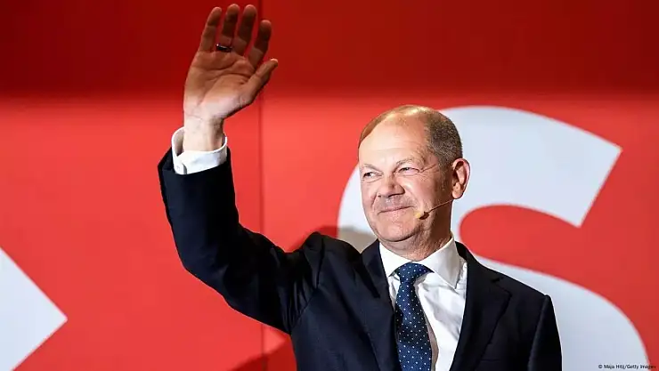 Almanya'da Scholz Hükümeti Feshedildi, Erken Seçime Gidiliyor!