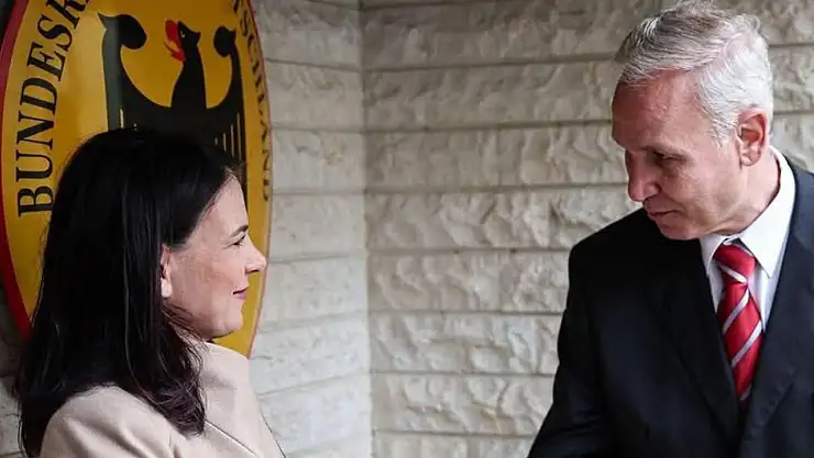 Almanya'nın Şam Büyükelçiliği 13 yıl sonra yeniden açıldı