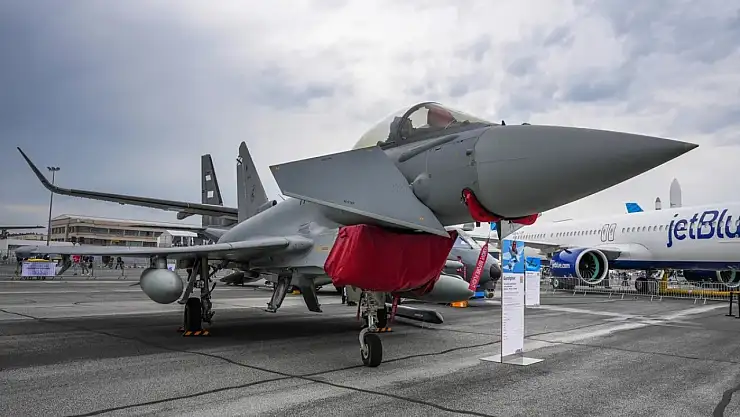Almanya, Türkiye'ye 40 adet Eurofighter Typhoon savaş uçağının satışına onay verdi