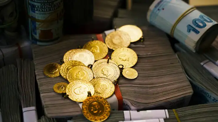 Altın rekora koşuyor: Cumhuriyet altını 30 Bin TL'yi Geçti!