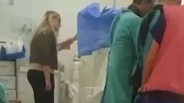 Ameliyat masasında fiyat pazarlığı yapan sanık davası sürüyor