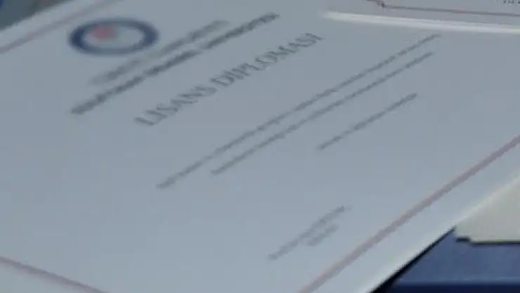 Ankara'da sahte diploma düzenleyen çeteye operasyon: 400 akademisyene atama!