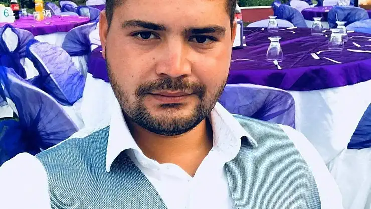 Araç içinde hareketsiz bulunan kişi hayatını kaybetti