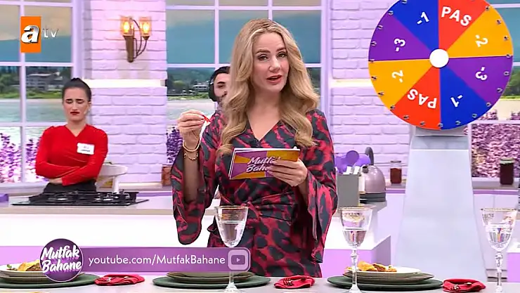 ATV Mutfak Bahane 283.Bölüm 13 Aralık Çarşamba İzle