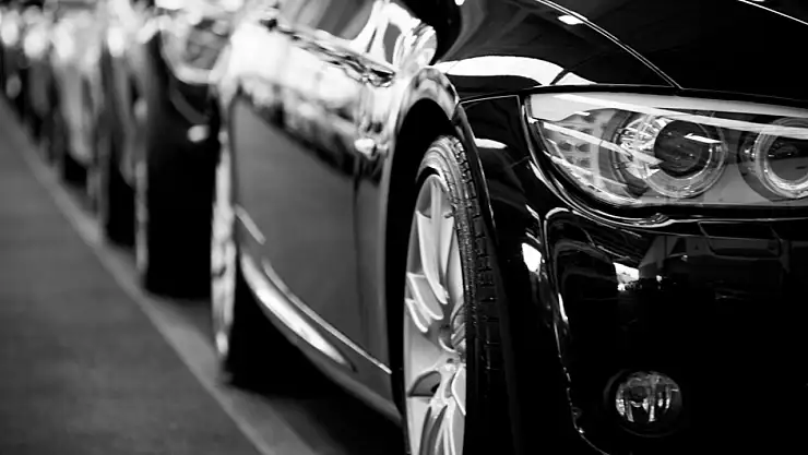 Avrupa'da otomobil satışları sert fren yaptı