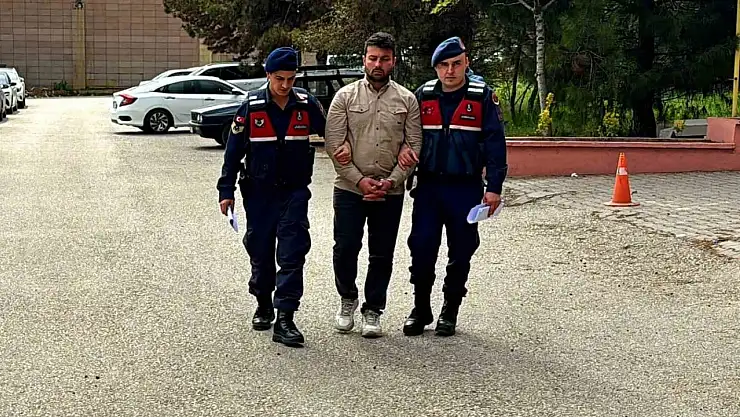 Aynı aileden 4 kişinin öldüğü kazada tır sürücüsü tutuklandı