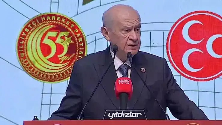 Bahçeli: Anayasa Mahkemesi Kapatılmalıdır