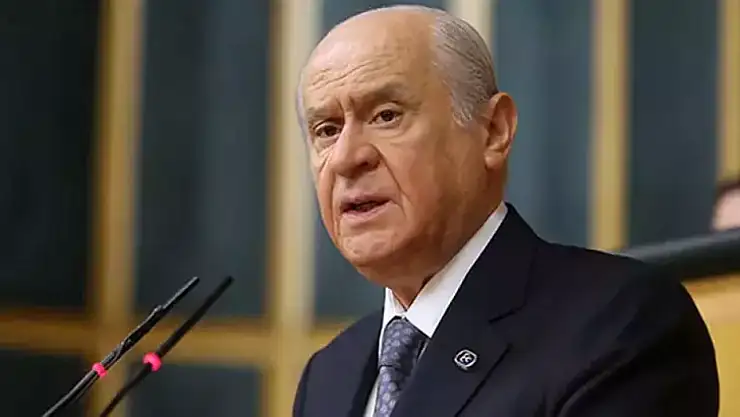 Bahçeli CHP'nin 21'inci Olağanüstü Kurultayı Siyaset Ve Demokrasi Hayatımıza Kara Leke Olarak Geçmiştir