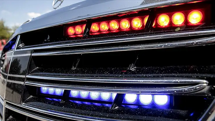 Bakan Yerlikaya Açıkladı: 'Usulsüz Çakar kullanan 10 bin 444 sürücüye işlem yapıldı'