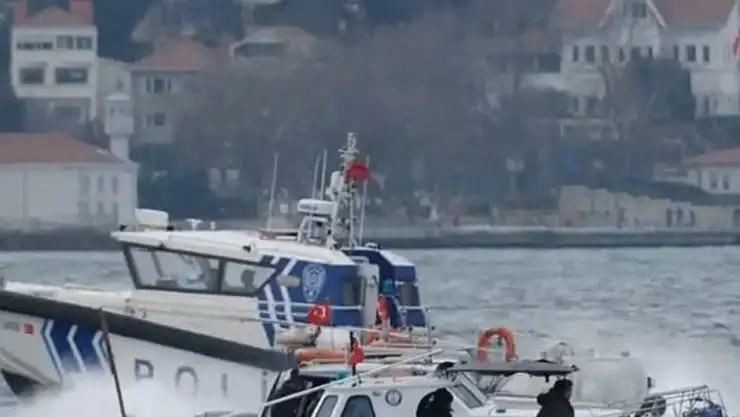 Balıkçı Dalgalara Yenildi, Denize Düştü