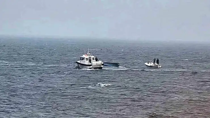 Balıkçı teknesi alabora oldu: 1 kişi yaşamını yitirdi