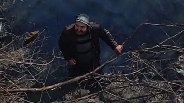 Bataklığa düşen şahıs kurtarıldı