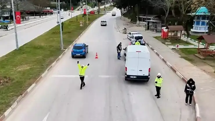 Bayram tatilinin ilk 2 gününde trafik kazalarında 19 kişi hayatını kaybetti