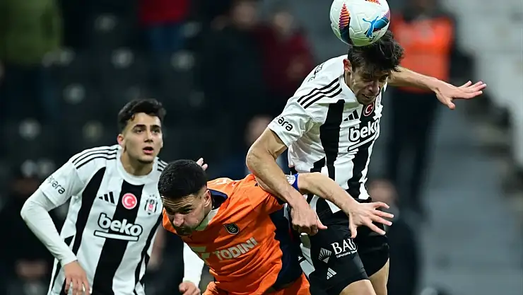 Beşiktaş'a Evinde Başakşehir Çelmesi