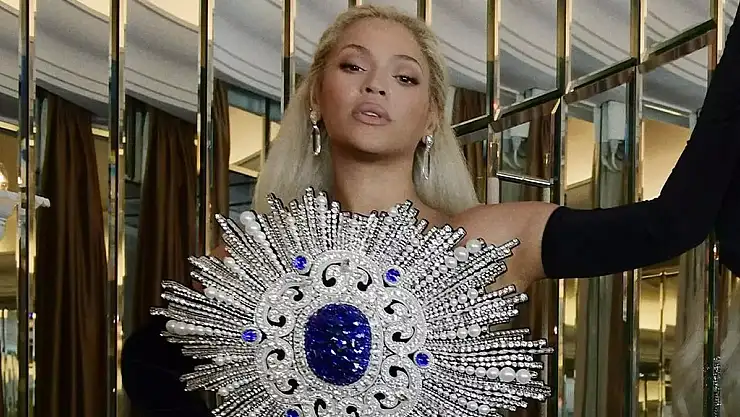 Beyonce ilk Siyahi Şarkıcı Olarak Tarihe Geçti