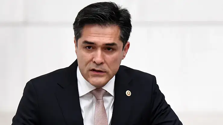 Buğra Kavuncu İYİ Parti'deki görevinden istifa etti