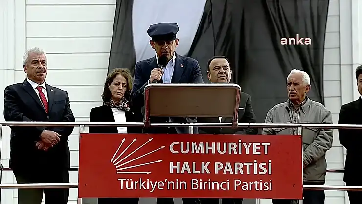 Bugün Erdoğan'ın Görevlendirdiği Hakem AK Parti'nin Formasını Giymiştir, Rakibine Haksız Kırmızı Kart Göstermiştir