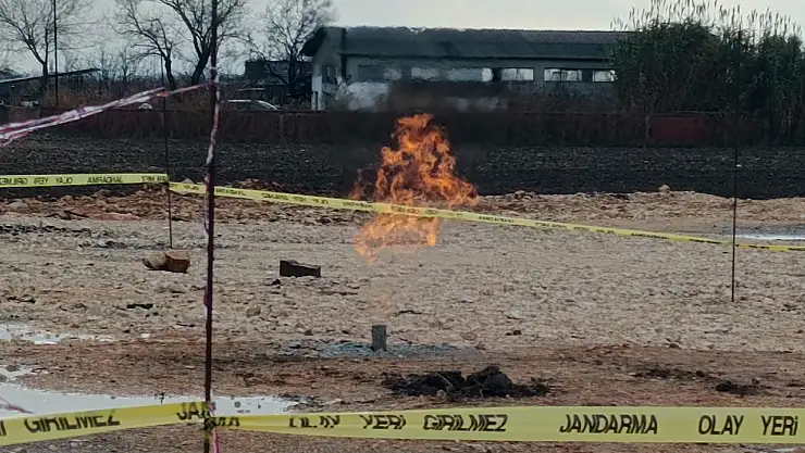 Bursa'da Doğalgaz Bulundu! 52 Saattir Yanıyor