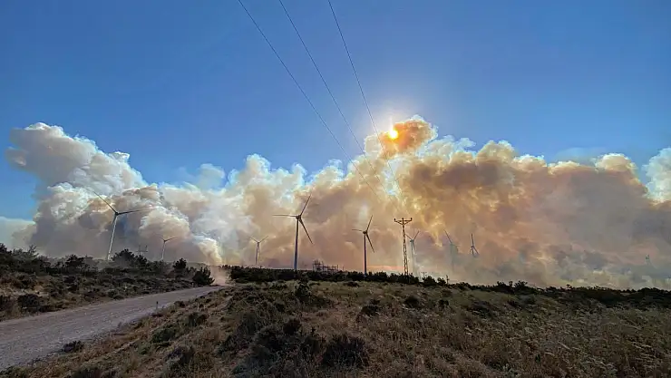 Çanakkale'de Orman Yangını, 2 Köy Tahliye Ediliyor!