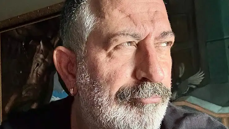 Cem Yılmaz'dan TRT'ye Tepki: Aybüke Pusat Krizi Büyüyor