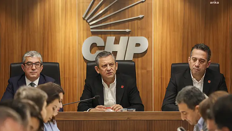 CHP'de olağanüstü toplanma kararı! Katılacak isimler belli oldu