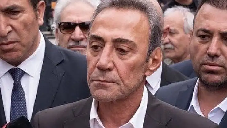 CHP Genel Başkan adayı Berhan Şimşek kurultay iptali için YSK'ya başvurdu! Kurultayda neler oldu?