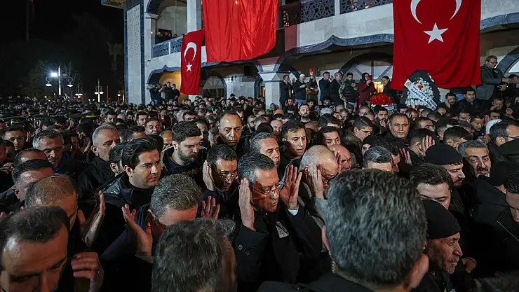 CHP Lideri: Şehit ailesi özür dilemek istedi izin vermedik biz diledik