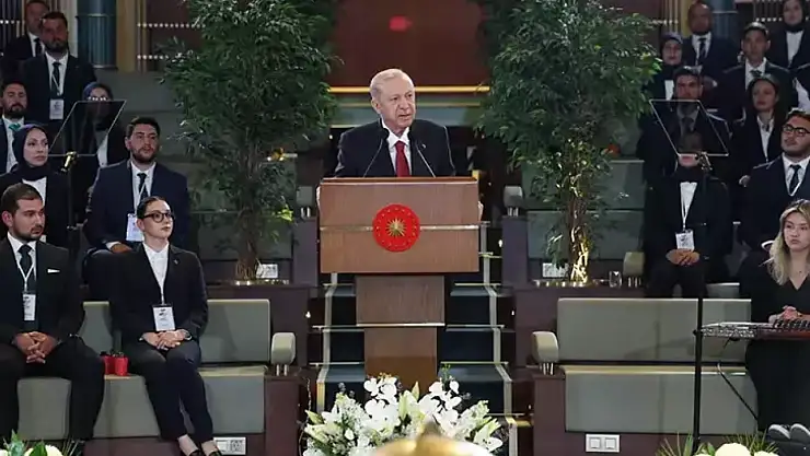 Cumhurbaşkanı Erdoğan, 19 Mayıs Dolayısıyla Gençlerle Buluştu