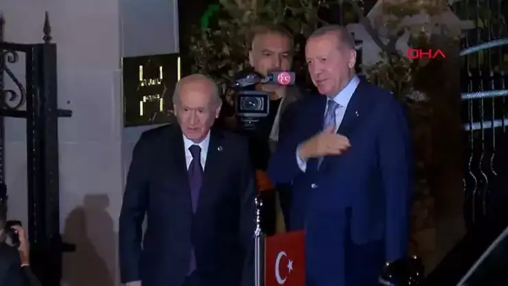 Cumhurbaşkanı Erdoğan, Bahçeli ile bir araya geldi