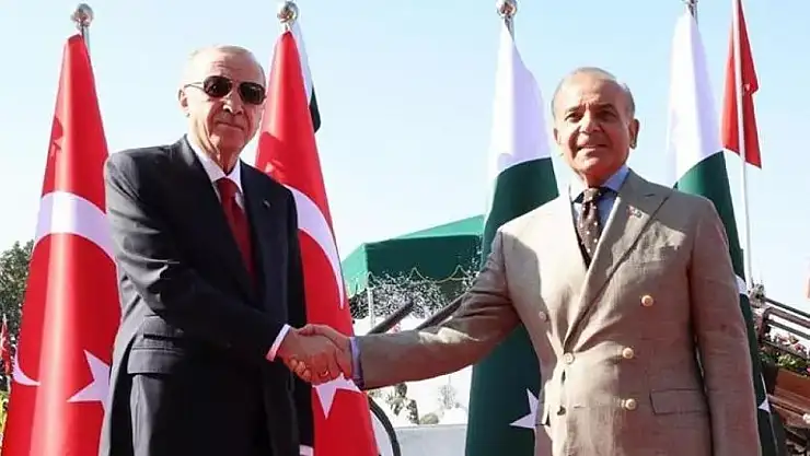 Cumhurbaşkanı Erdoğan'dan Pakistan'da Kritik Açıklamalar