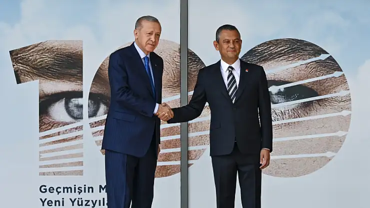 Cumhurbaşkanı Erdoğan, Özgür Özel'e 500 bin TL'lik tazminat davası! Suç duyurusunda bulunuldu