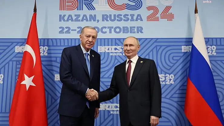 Cumhurbaşkanı Erdoğan Putin'le Alaska Zirvesi Hakkında Görüştü