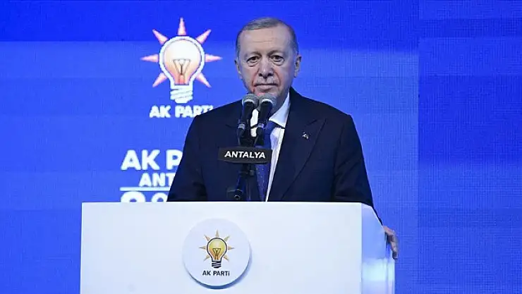 Cumhurbaşkanı Erdoğan: 'Sayın Özel oturduğu koltuğun hakkını hala veremedi'