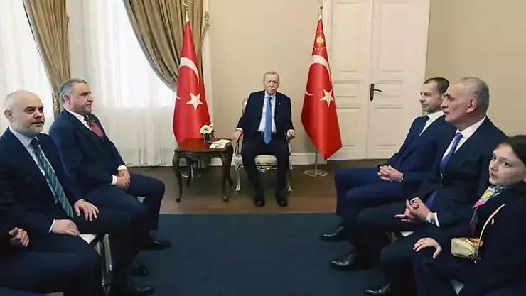 Cumhurbaşkanı Erdoğan, UEFA Başkanı Aleksander Ceferin'i kabul etti