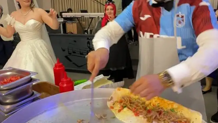 Damattan Düğünde Tantuni Şovu