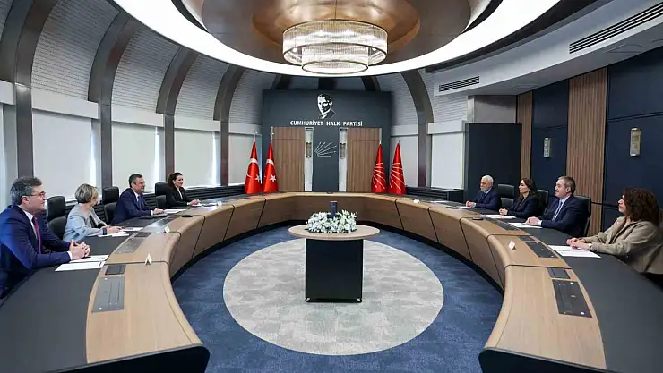 DEM Parti'den CHP'ye Ziyaret