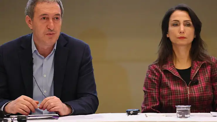 DEM Parti'den Van Büyükşehir Belediyesi'ne kayyum tepkisi: 'Devlet Bahçeli hakkında da dava açmaları gerekiyor'