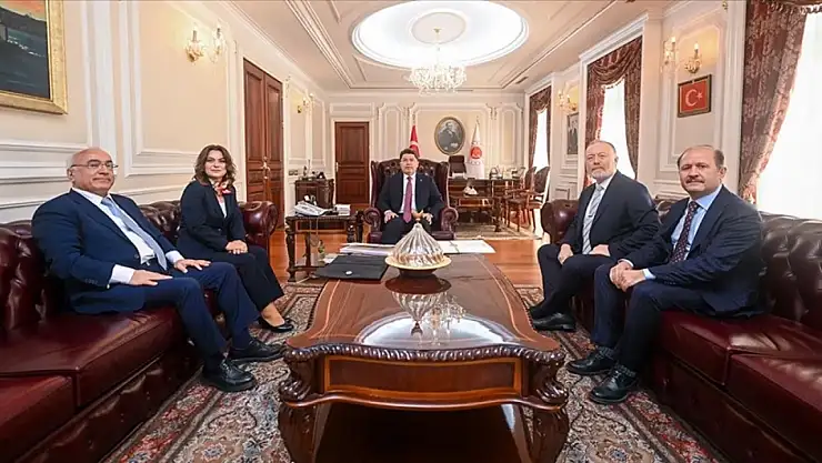 DEM Parti Heyeti Adalet Bakanı Yılmaz Tunç ile Görüşecek